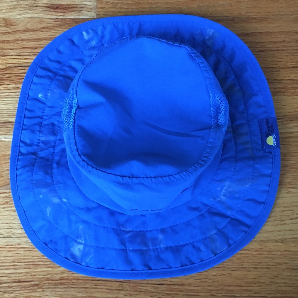 50+ UPF Adjustable Blue Sun Hat with Shark Pattern